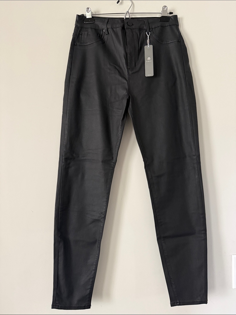 Tractr Women's Skinny Faux Leather Pants in Black
